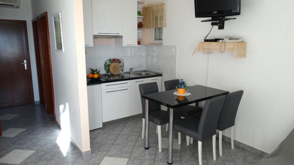D&N Urlicic Appartement Omiš Buitenkant foto